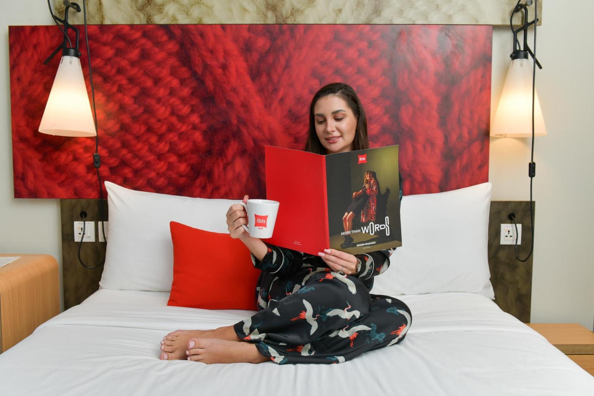 Ibis Doha Hotel Екстериор снимка